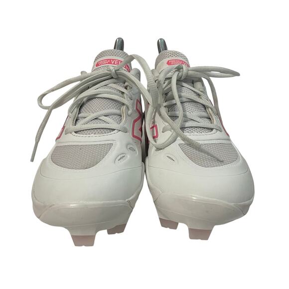 New Balance Unisex White Pink Fresh Foam Velo V4 Softball Cleats Sneakers 7.5 - Picture 4 of 12